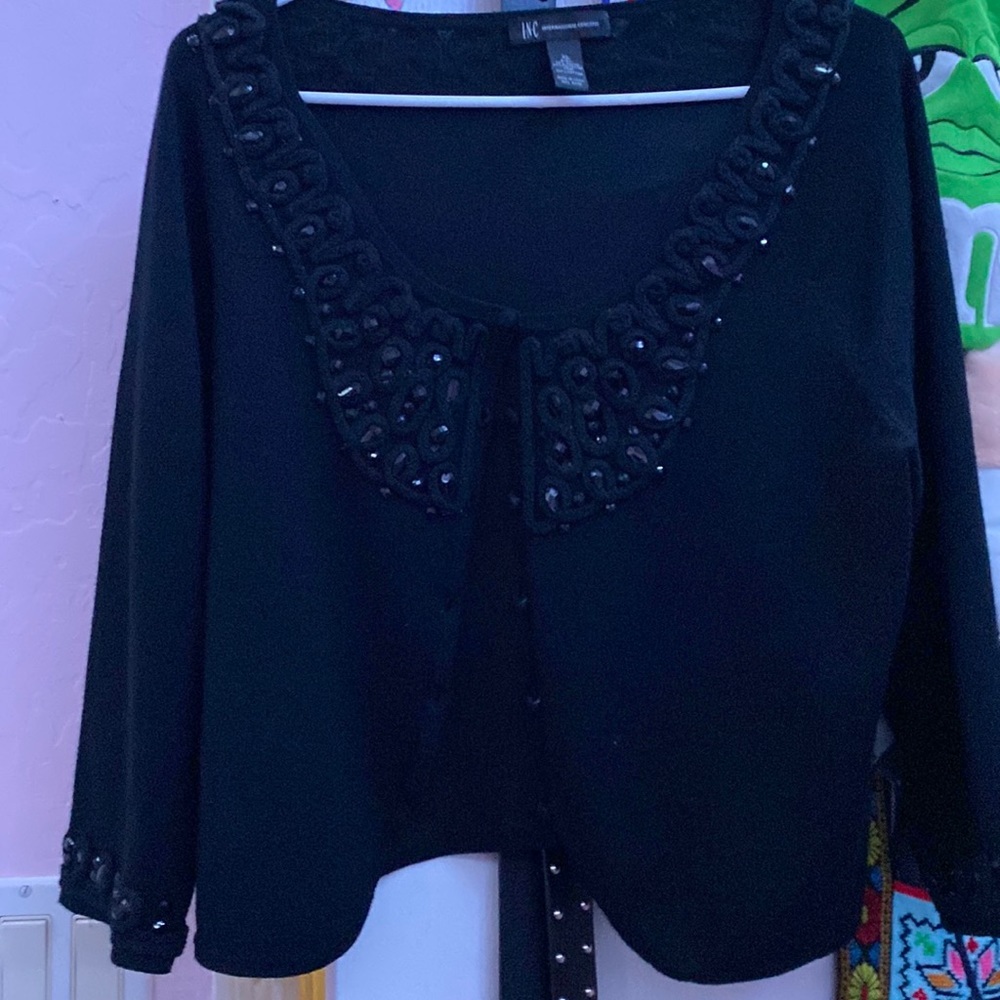 Cute black sweater with gems